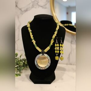 Elegant Abalone and Yellow Beaded Necklace